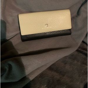 NWOT Kate Spade Clutch wallet